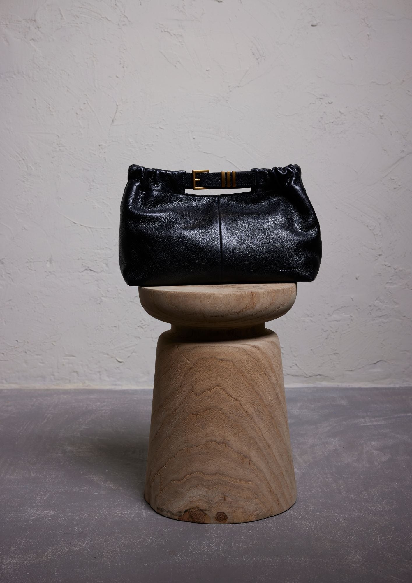 Allegra Pouch Black
