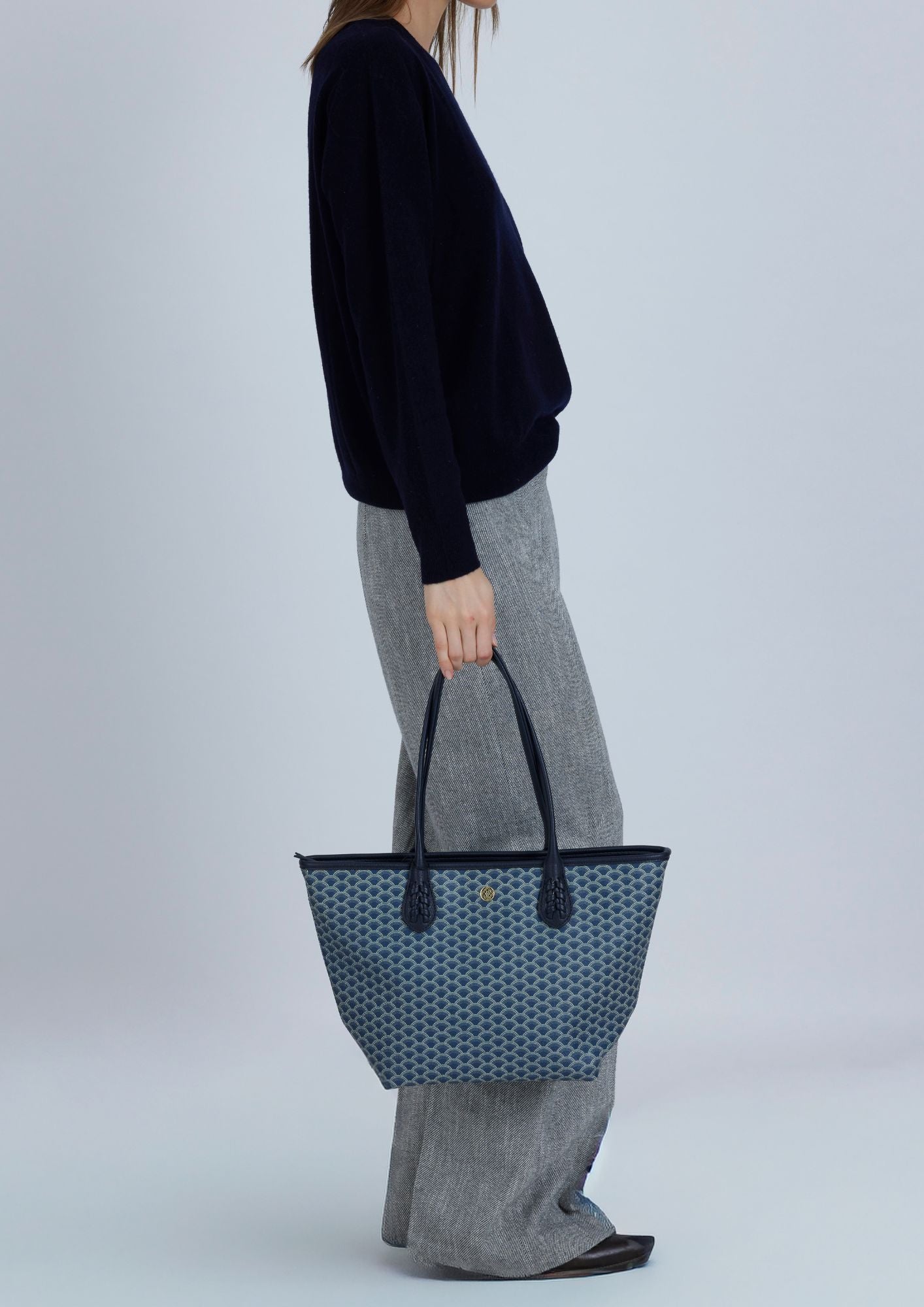 Handbag Kubu Midi Navy Blue
